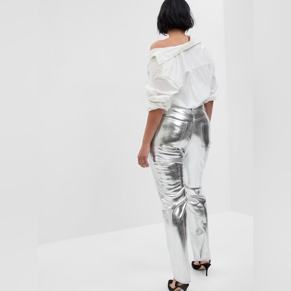 High Rise Vegan Leather Cheeky Straight Pants - Picture 5 of 6